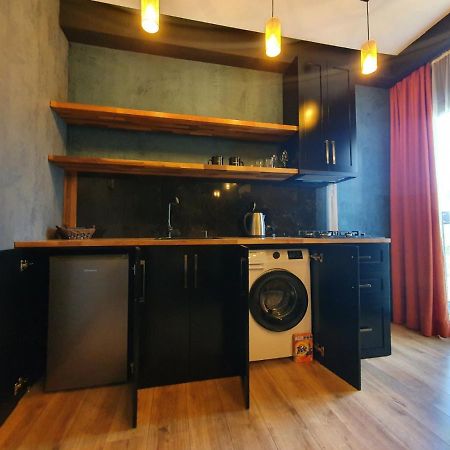 Irina'S Apartments Kutaisi Exterior photo